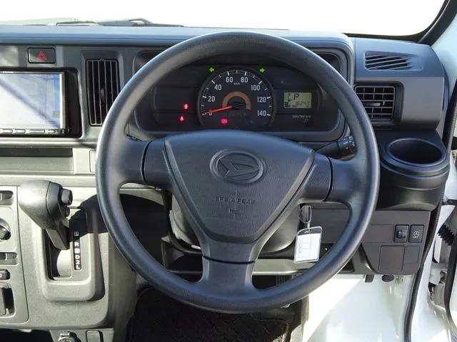 ダイハツ ハイゼットカーゴ