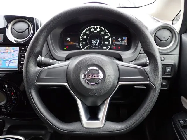 ニッサン ノート