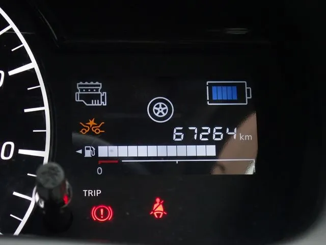 ニッサン ノート