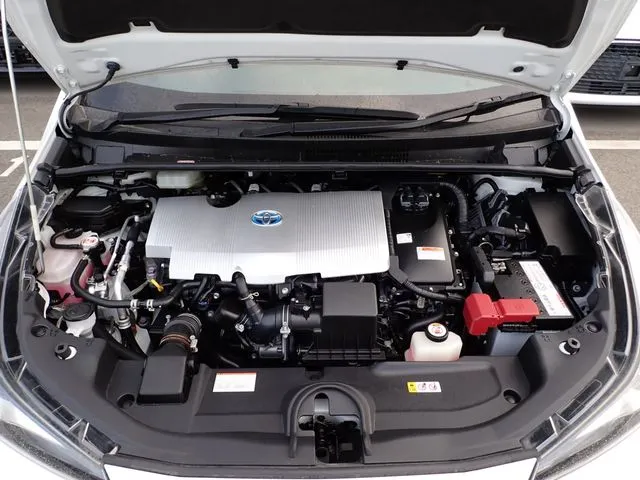 プリウス(トヨタ)の車両写真