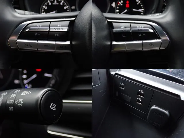 ＭＡＺＤＡ３　ファストバック（マツダ）の車両写真