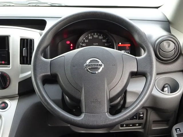 ニッサン　ＮＶ２００バネットワゴン