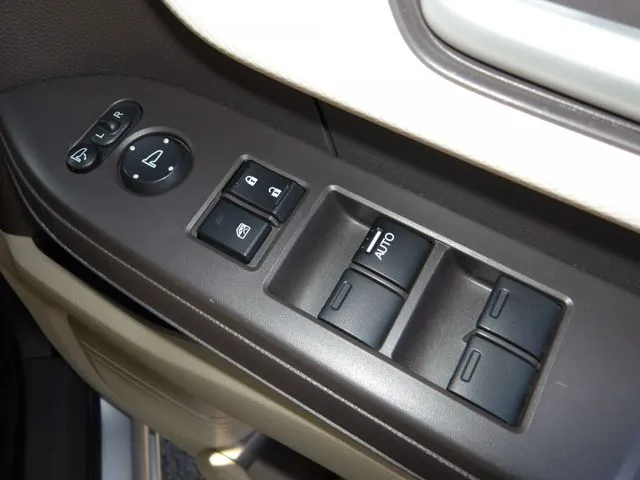 ホンダ　Ｎ　ＢＯＸ