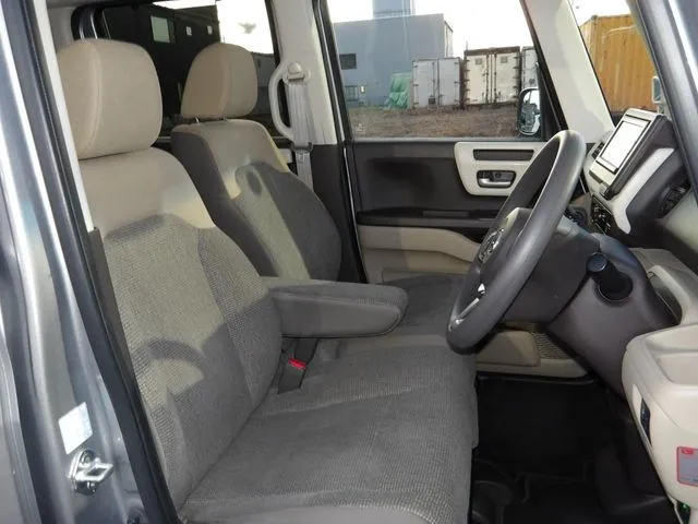 ホンダ　Ｎ　ＢＯＸ