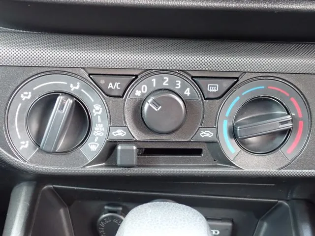 ダイハツ　ロッキー