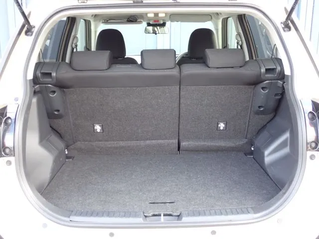 ダイハツ　ロッキー