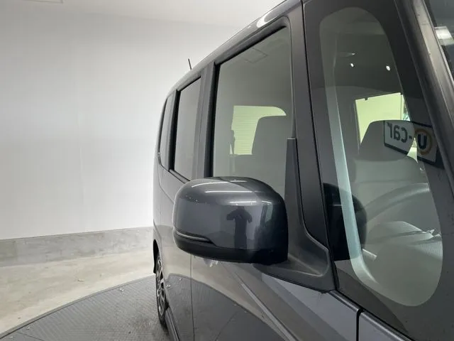 Ｎ　ＢＯＸ　カスタム（ホンダ）の車両写真