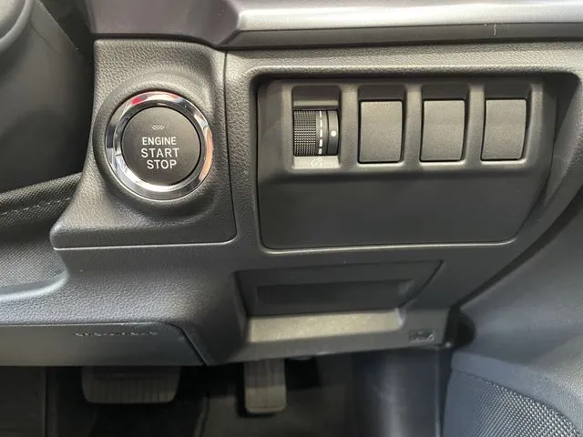 レヴォーグ（スバル）の車両写真