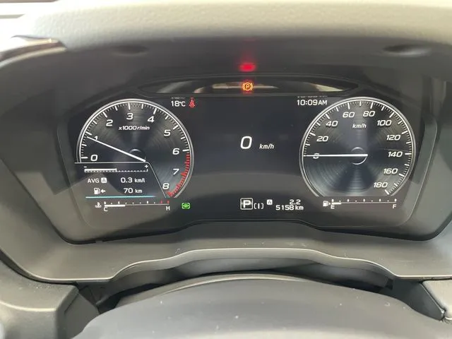 レヴォーグ（スバル）の車両写真