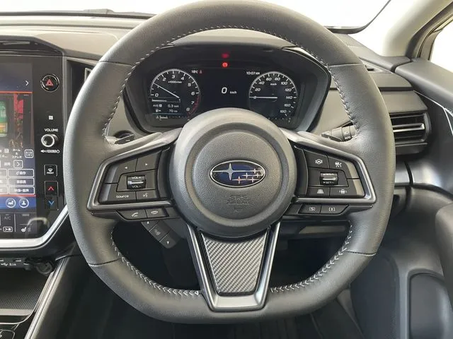 レヴォーグ（スバル）の車両写真