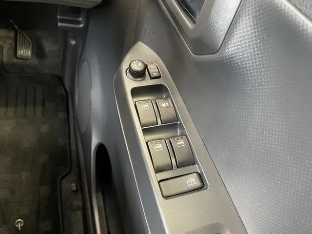 ダイハツ ミラ イース