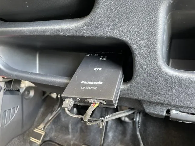 ムーヴ　カスタム（ダイハツ）の車両写真