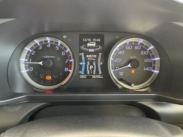 ムーヴ　カスタム（ダイハツ）の車両写真