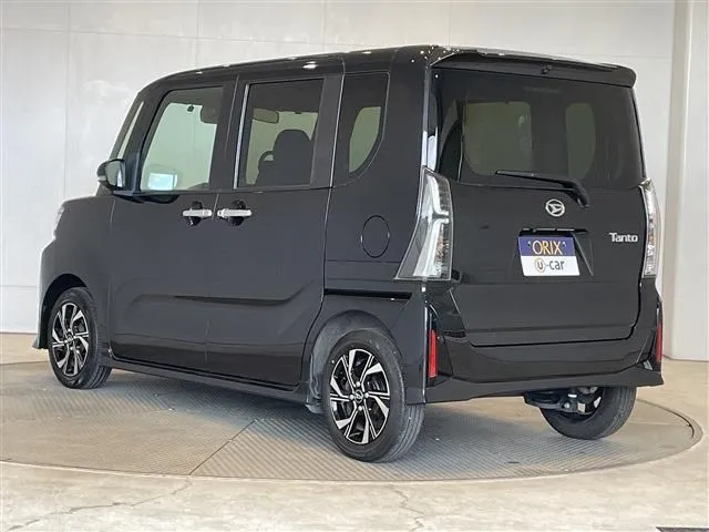 ダイハツ タント カスタム