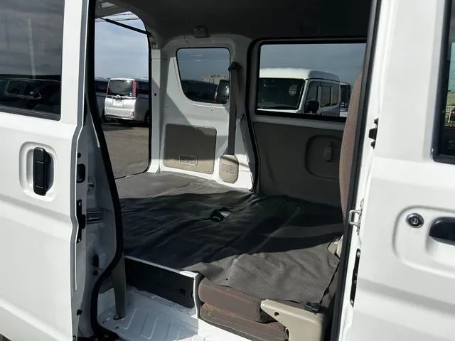 スズキ　エブリイバン