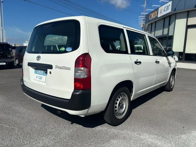 トヨタ　プロボックスバン　２ＷＤ