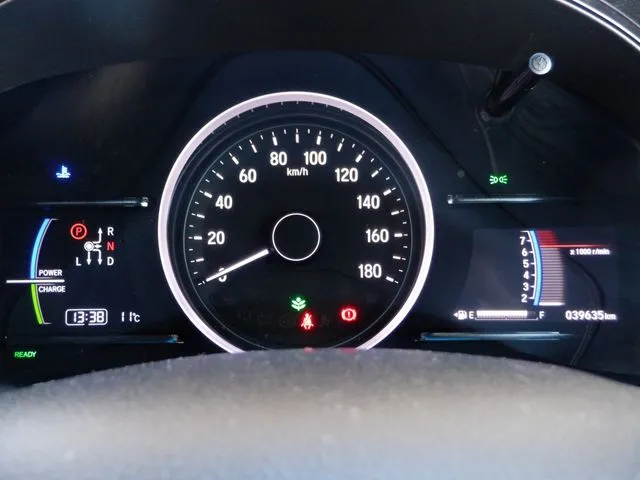 ホンダ　シャトル　ハイブリッド