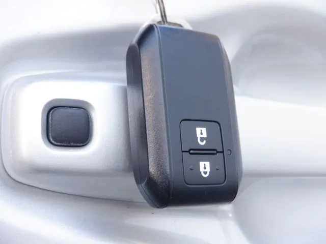 ワゴンＲ　４ＷＤ（スズキ）の車両写真