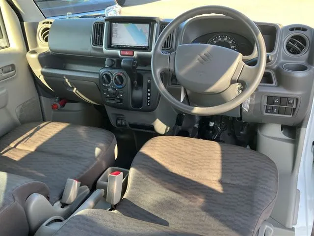 エブリイバン　４ＷＤ（スズキ）の車両写真