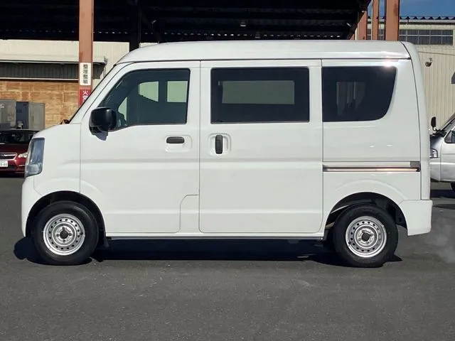 エブリイバン　４ＷＤ（スズキ）の車両写真