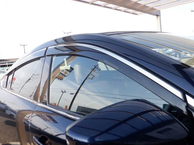 ＭＡＺＤＡ６　セダン（マツダ）の車両写真