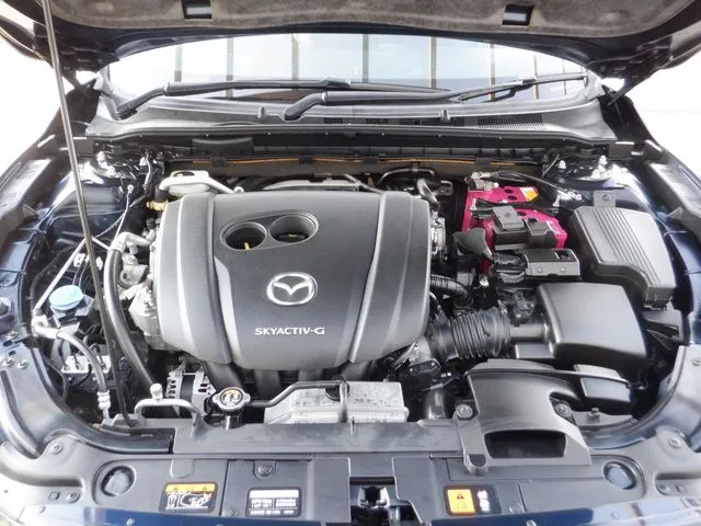 ＭＡＺＤＡ６　セダン（マツダ）の車両写真