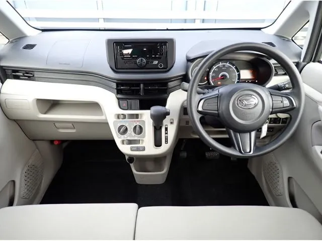 ムーヴ（ダイハツ）の車両写真