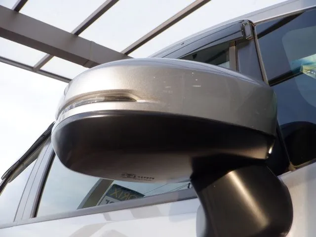 シャトル ハイブリッド(ホンダ)の車両写真