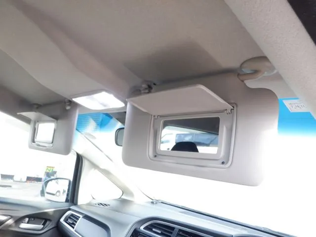 シャトル ハイブリッド(ホンダ)の車両写真