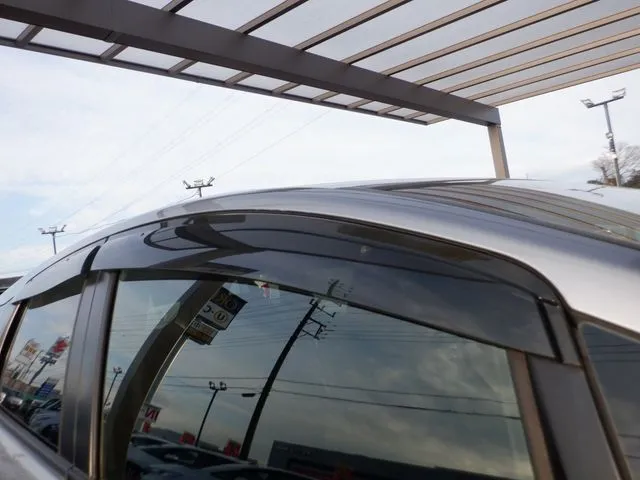 シャトル ハイブリッド(ホンダ)の車両写真