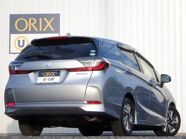 シャトル ハイブリッド(ホンダ)の車両写真