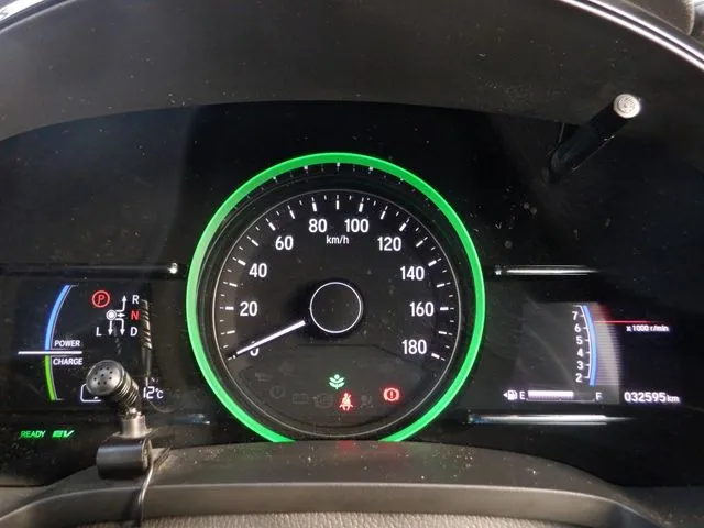 シャトル ハイブリッド(ホンダ)の車両写真