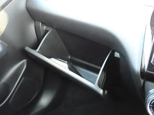 スイフト(スズキ)の車両写真