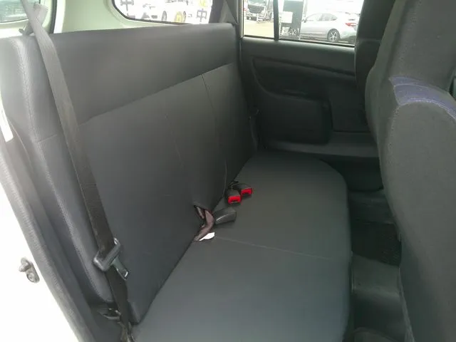 トヨタ プロボックスバン 4WD