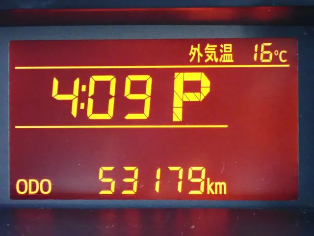 トール（ダイハツ）の車両写真