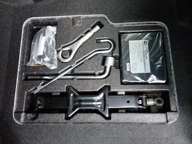 トール（ダイハツ）の車両写真