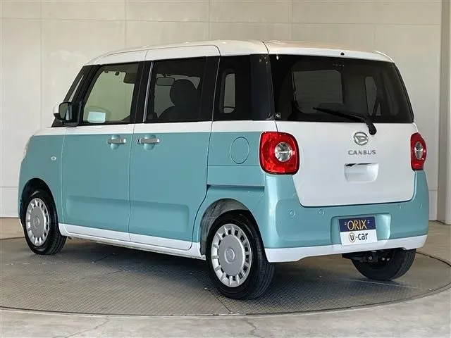 ムーヴ　キャンバス（ダイハツ）の車両写真