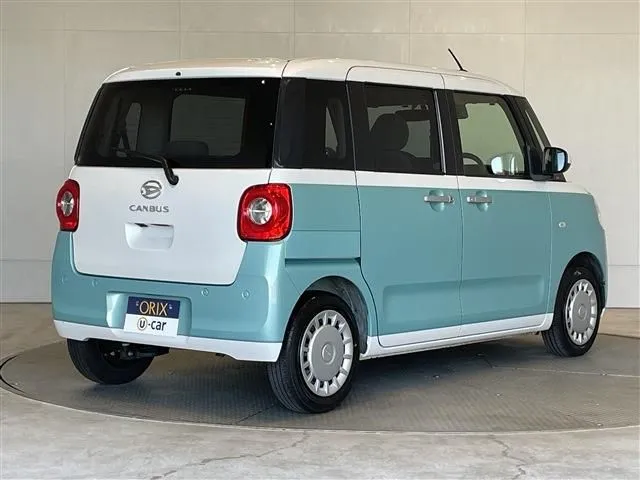 ムーヴ　キャンバス（ダイハツ）の車両写真