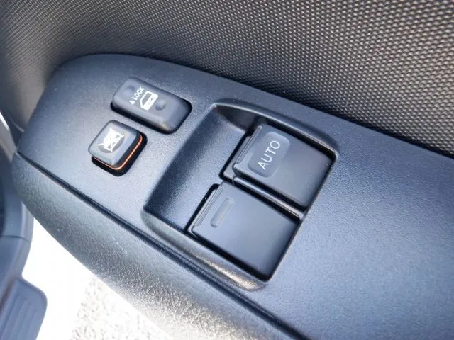 プロボックスバン　ハイブリッド（トヨタ）の車両写真