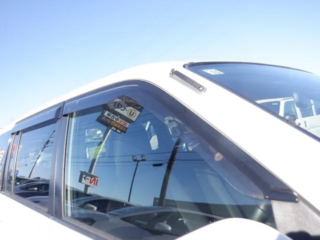 プロボックスバン　ハイブリッド（トヨタ）の車両写真