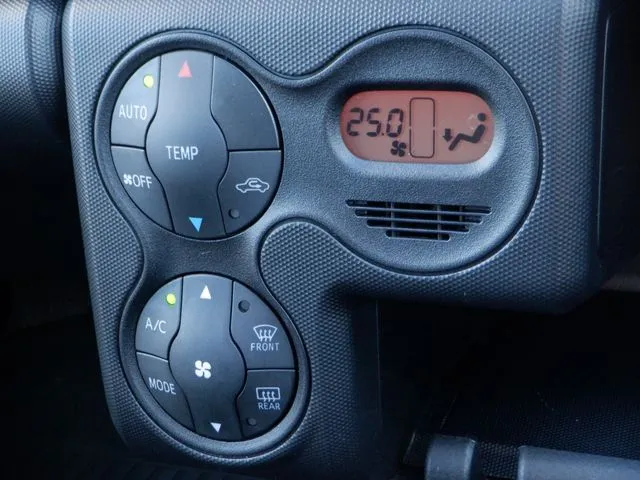 プロボックスバン　ハイブリッド（トヨタ）の車両写真