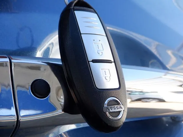 ノート（ニッサン）の車両写真