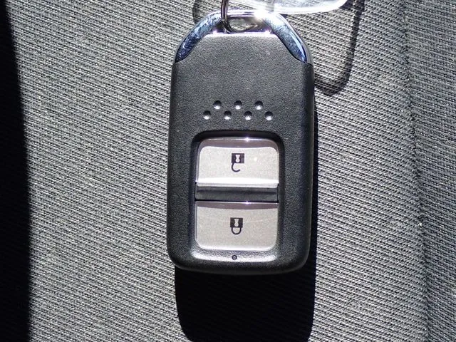 フィット　４ＷＤ（ホンダ）の車両写真