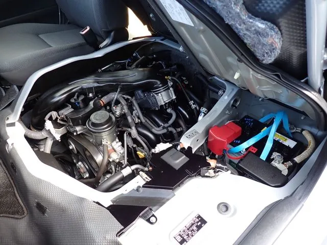 ハイエースバン　２ＷＤ（トヨタ）の車両写真