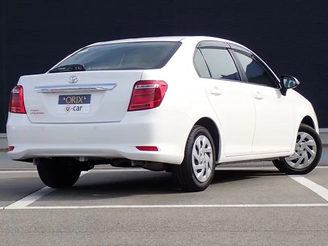 カローラアクシオ（トヨタ）の車両写真