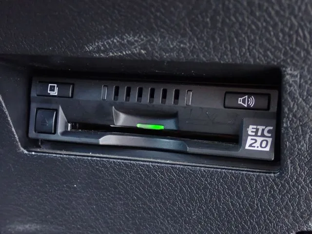 カローラアクシオ（トヨタ）の車両写真