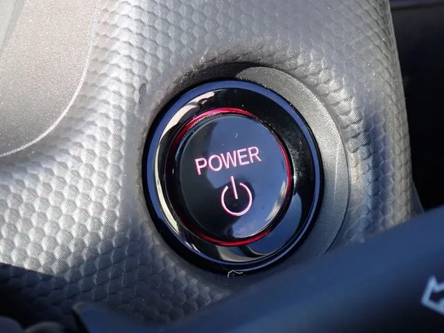 フィット　ｅ：ＨＥＶ（ホンダ）の車両写真