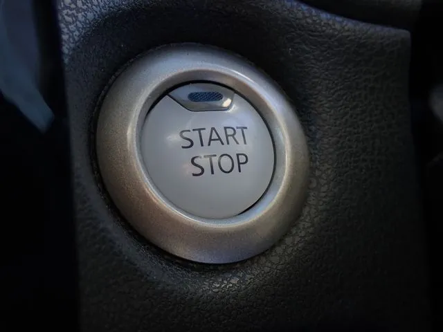 ノート(ニッサン)の車両写真