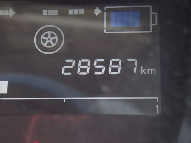 ノート(ニッサン)の車両写真