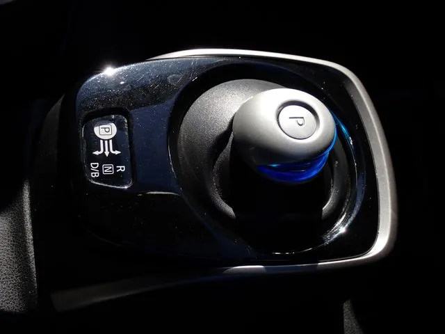 ノート(ニッサン)の車両写真